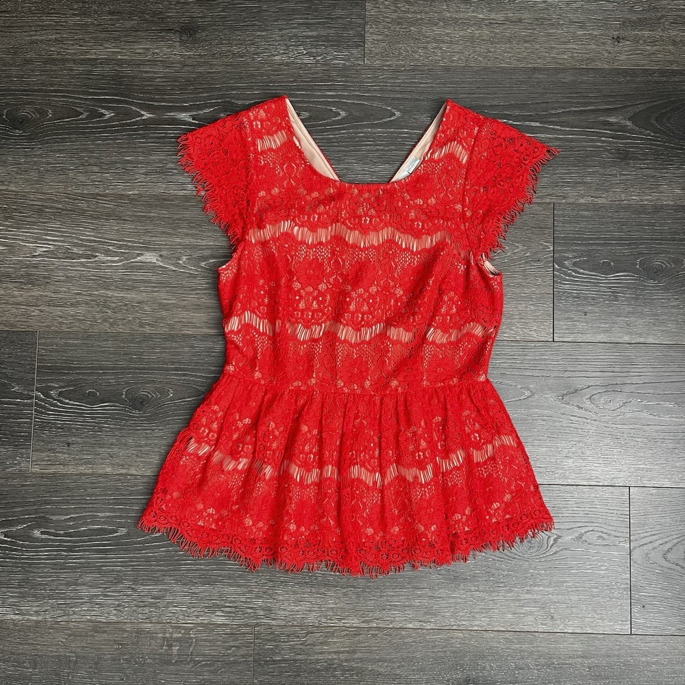 Anthropologie Maeve Katrine Red Raw Lace Cap Sleeve Peplum‎ Blouse Size Small